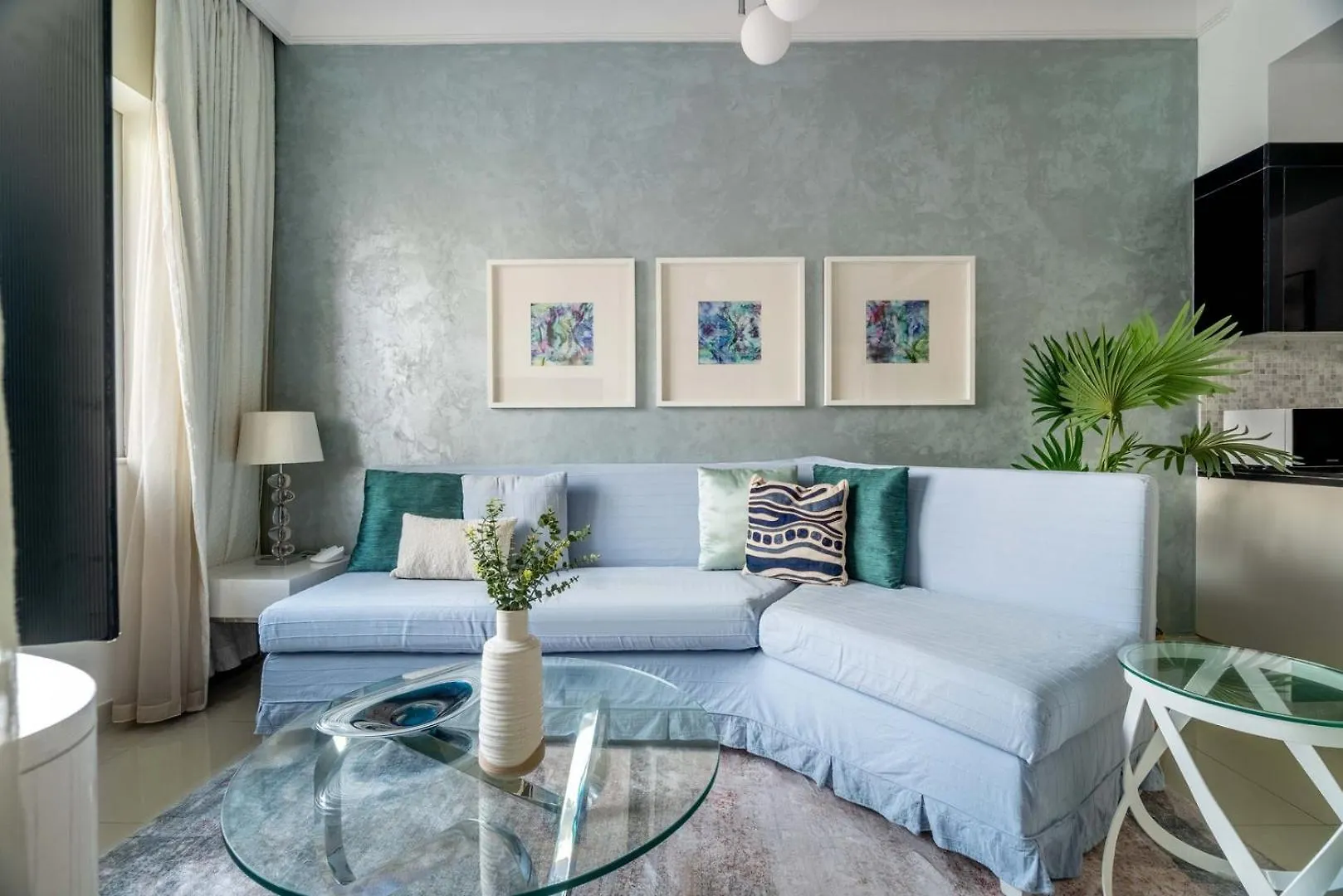Guestready - Peaceful Skyline At Signature Tower Dubai Apartment